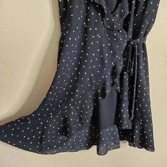 Sunday Best Heart Print Ruffle Mini Wrap Dress Navy Size 4 Date Night Out Brunch - Picture 7 of 11